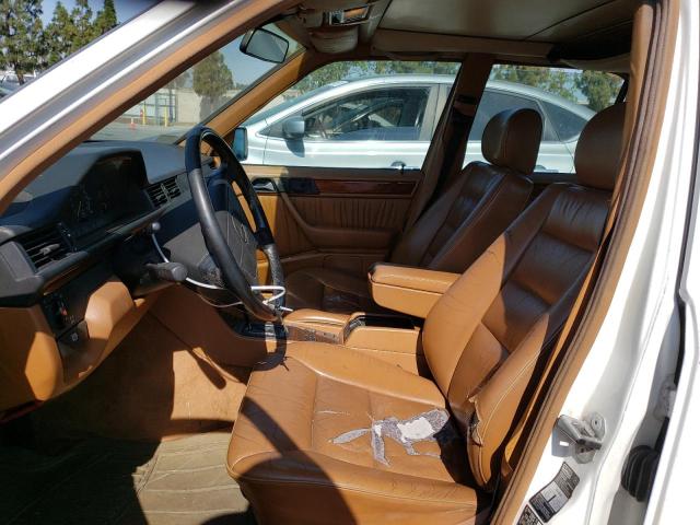 Photo 7 from auction – 1994 MERCEDES-BENZ E 320 with VIN WDBEA32E8RC129398
