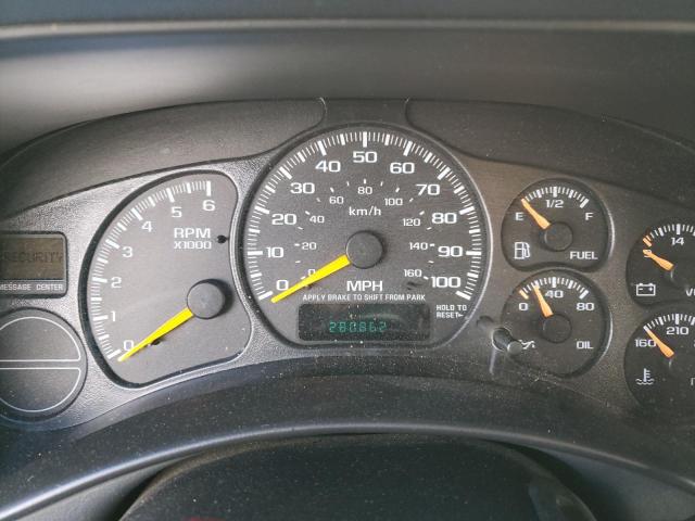 Photo 9 from auction – 2001 CHEVROLET SUBURBAN K with VIN 3GNFK16T81G180103