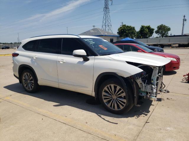 Photo 4 from auction – 2021 TOYOTA HIGHLANDER with VIN 5TDFZRAH7MS068680