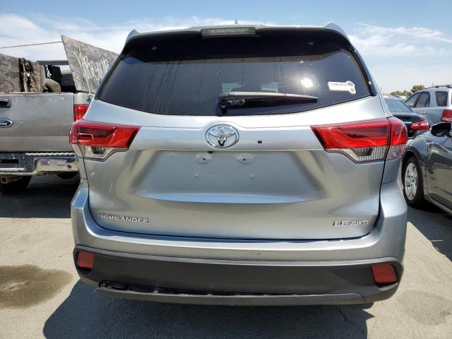 Photo 6 from auction – 2018 TOYOTA HIGHLANDER with VIN 5TDBZRFH2JS914054