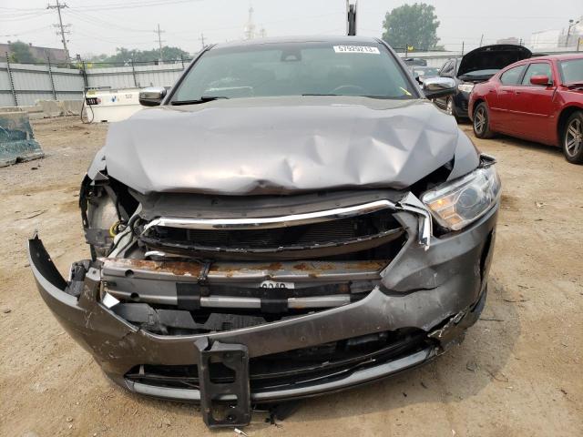 Photo 5 from auction – 2014 FORD TAURUS LIM with VIN 1FAHP2F80EG116911