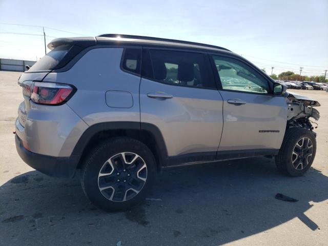 Фото 3 с аукциона – 2020 JEEP COMPASS TR с VIN 3C4NJDDB3LT214395