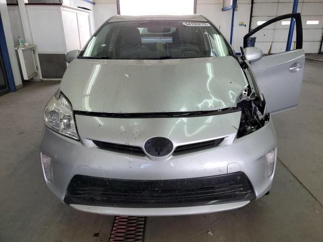 Photo 11 from auction – 2013 TOYOTA PRIUS with VIN JTDKN3DU7D5695658