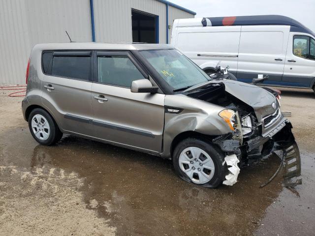 Photo 4 from auction – 2013 KIA SOUL with VIN KNDJT2A51D7578896