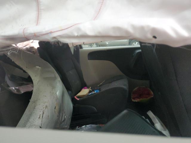 Zdjęcie 11 z aukcji – 2014 DODGE GRAND CARA z VIN 2C4RDGCG3ER476995