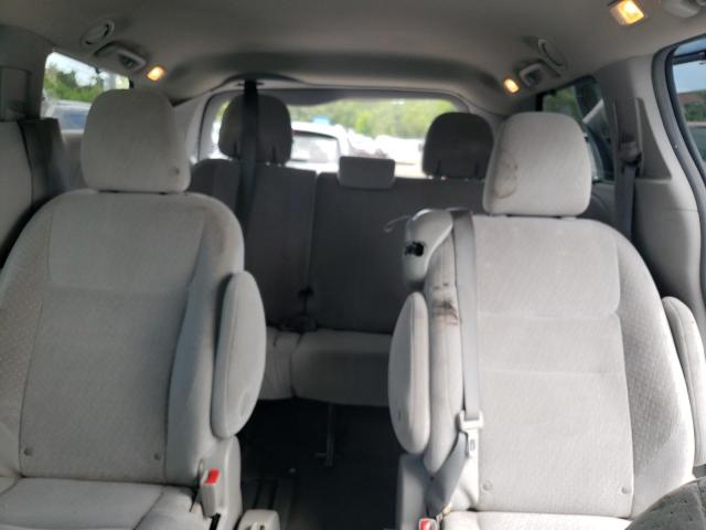 Photo 10 from auction – 2015 TOYOTA SIENNA LE with VIN 5TDKK3DC6FS641877