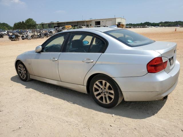 Photo 2 from auction – 2006 BMW 325 I with VIN WBAVB13506PT14824