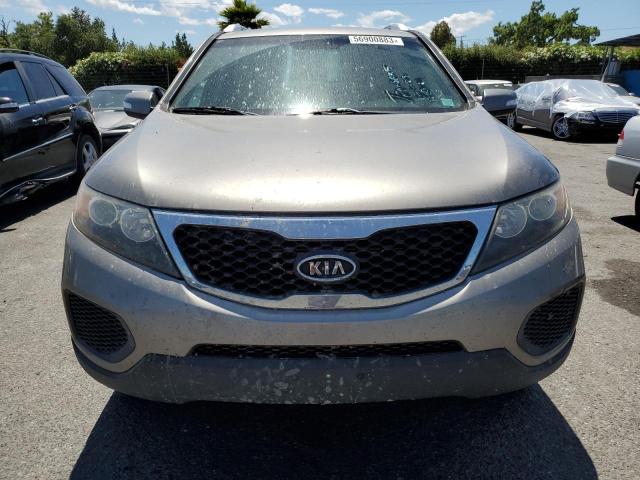 Photo 5 from auction – 2013 KIA SORENTO LX with VIN 5XYKTDA22DG310433