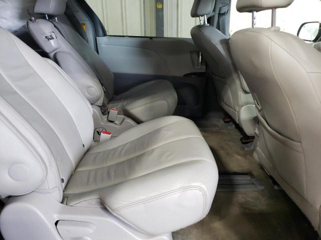 Photo 11 from auction – 2014 TOYOTA SIENNA XLE with VIN 5TDYK3DC5ES471603