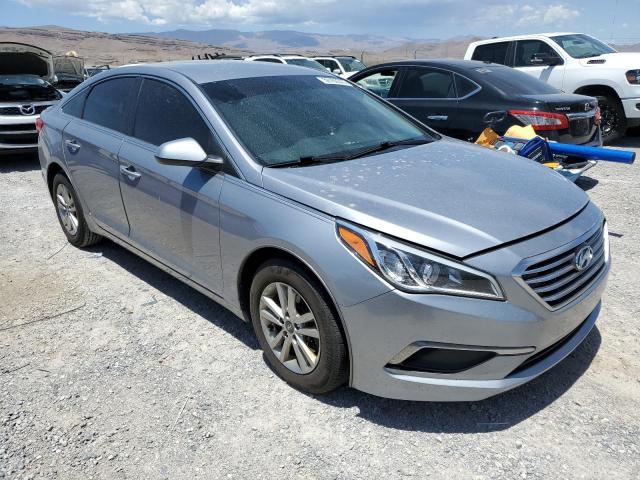 Photo 4 from auction – 2017 HYUNDAI SONATA SE with VIN 5NPE24AF5HH545183