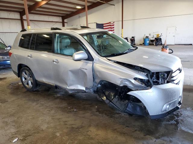 Photo 4 from auction – 2013 TOYOTA HIGHLANDER with VIN 5TDDK3EH8DS232103