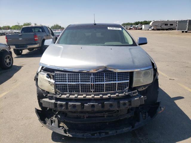 Photo 5 from auction – 2007 LINCOLN MKX with VIN 2LMDU88C37BJ16286