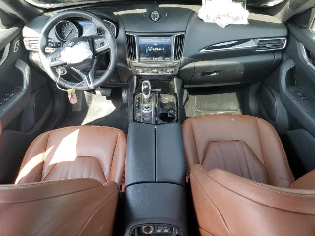 Photo 8 from auction – 2018 MASERATI LEVANTE with VIN ZN661XUA0JX302107