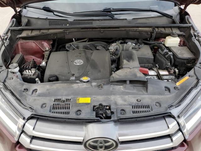 Фото 12 с аукциона – 2017 TOYOTA HIGHLANDER с VIN 5TDYZRFH1HS217754