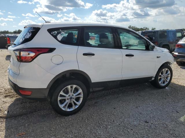 Photo 3 from auction – 2017 FORD ESCAPE S with VIN 1FMCU0F77HUA58063