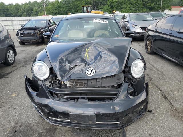 Photo 5 from auction – 2019 VOLKSWAGEN BEETLE S with VIN 3VWFD7AT7KM701356