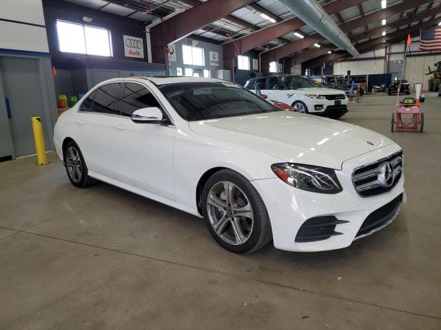Photo 4 from auction – 2018 MERCEDES-BENZ E 300 with VIN WDDZF4JB0JA306971