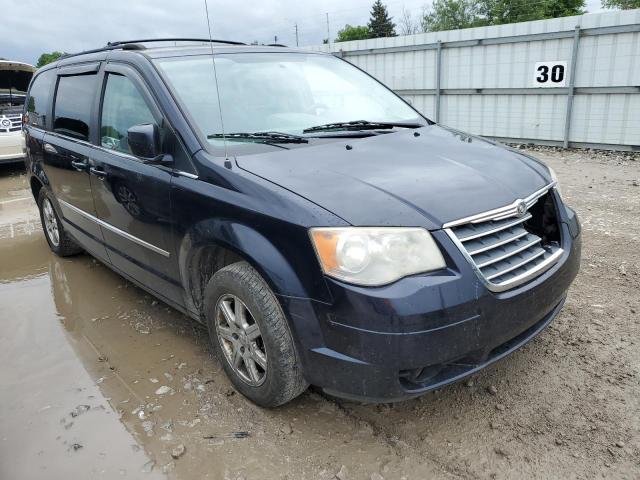 Photo 4 from auction – 2010 CHRYSLER TOWN & COU with VIN 2A4RR5D17AR299307