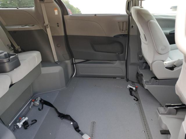 Photo 11 from auction – 2020 TOYOTA SIENNA LE with VIN 5TDKZ3DC0LS048670