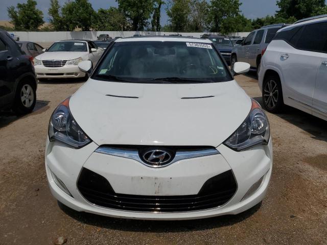 Photo 5 from auction – 2013 HYUNDAI VELOSTER with VIN KMHTC6AD0DU174265