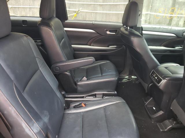 Photo 11 from auction – 2016 TOYOTA HIGHLANDER with VIN 5TDKKRFH2GS125321