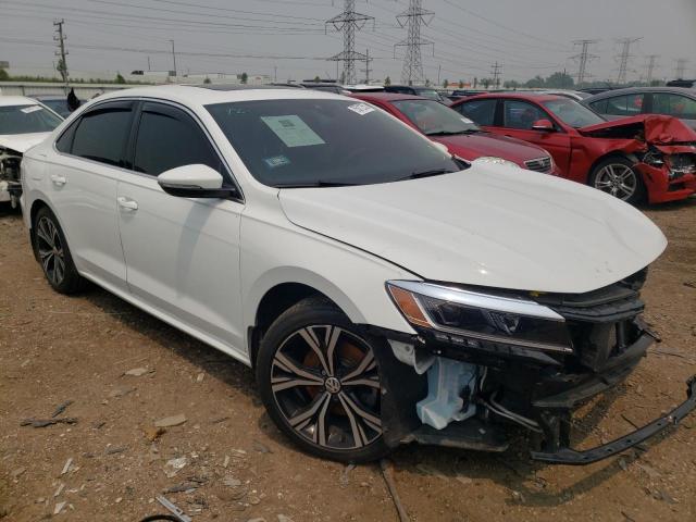 Photo 4 from auction – 2020 VOLKSWAGEN PASSAT SEL with VIN 1VWCA7A34LC010333