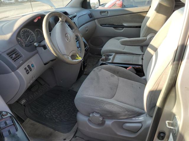 Photo 7 from auction – 2004 TOYOTA SIENNA CE with VIN 5TDZA23C64S040981