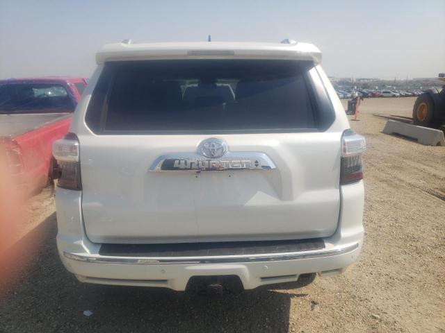 Photo 6 from auction – 2018 TOYOTA 4RUNNER SR with VIN JTEBU5JR5J5501019