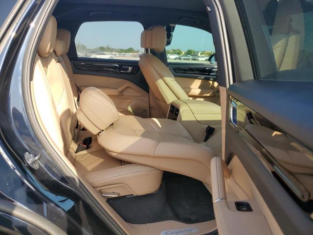Photo 11 from auction – 2019 PORSCHE CAYENNE with VIN WP1AA2AY0KDA01855