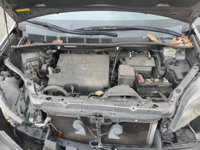 Photo 12 from auction – 2015 TOYOTA SIENNA SPO with VIN 5TDXK3DC0FS688344