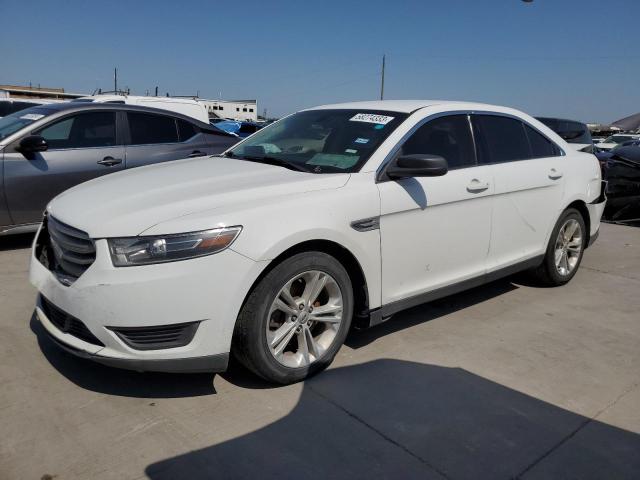 FORD TAURUS SE 2015 with VIN 1FAHP2D82FG176208 - Photo from auction