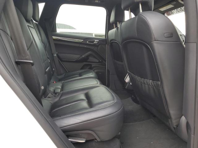 Photo 11 from auction – 2016 PORSCHE CAYENNE SE with VIN WP1AE2A20GLA62118