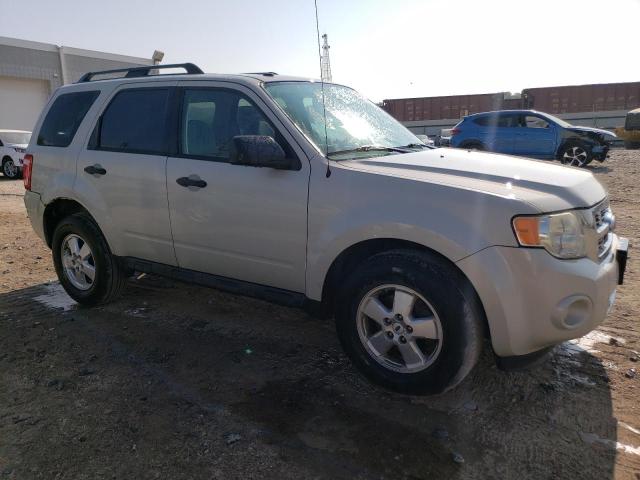Photo 4 from auction – 2009 FORD ESCAPE XLT with VIN 1FMCU03G49KA51914