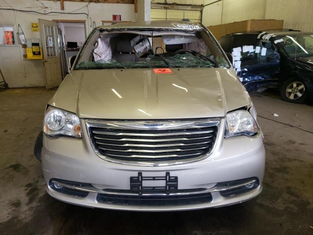 Photo 5 from auction – 2012 CHRYSLER TOWN & COU with VIN 2C4RC1BG3CR369010