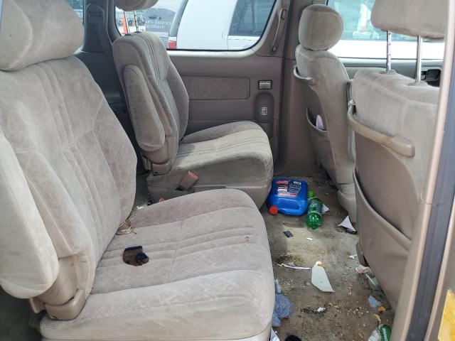 Photo 11 from auction – 2000 TOYOTA SIENNA LE with VIN 4T3ZF13C9YU254542