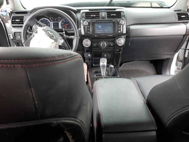 Photo 8 from auction – 2019 TOYOTA 4RUNNER SR with VIN JTEBU5JR6K5658026