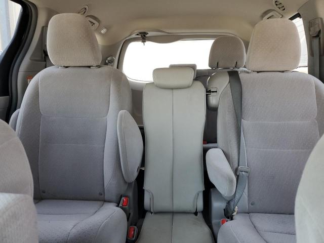 Photo 10 from auction – 2015 TOYOTA SIENNA LE with VIN 5TDKK3DC7FS589367