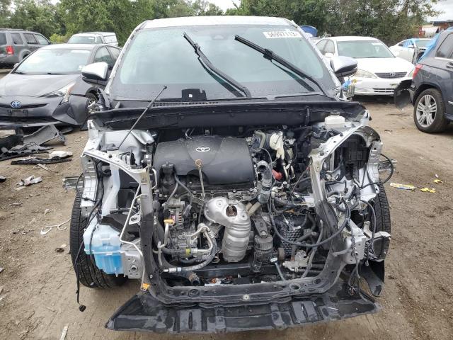 Photo 5 from auction – 2018 TOYOTA HIGHLANDER with VIN 5TDBZRFH7JS896313
