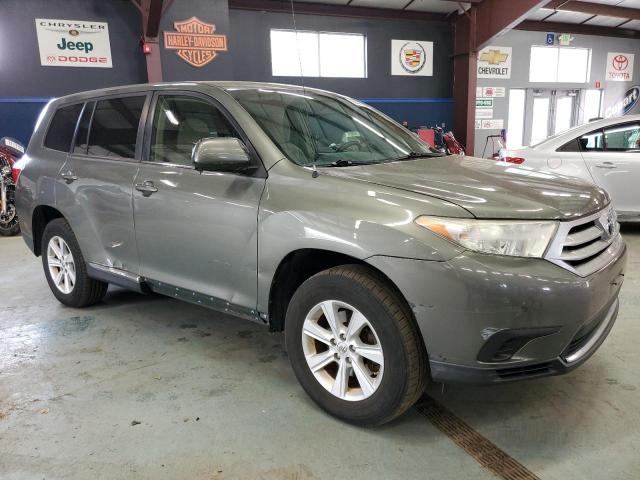 Photo 4 from auction – 2011 TOYOTA HIGHLANDER with VIN 5TDBK3EHXBS064047