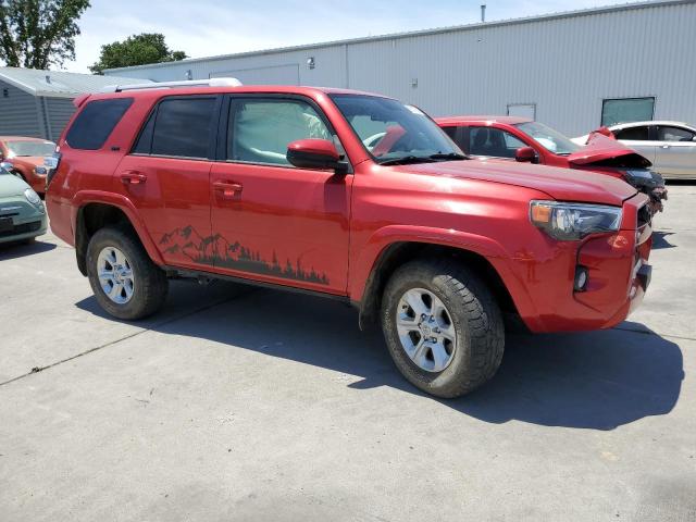 Photo 4 from auction – 2018 TOYOTA 4RUNNER SR with VIN JTEBU5JR9J5589735