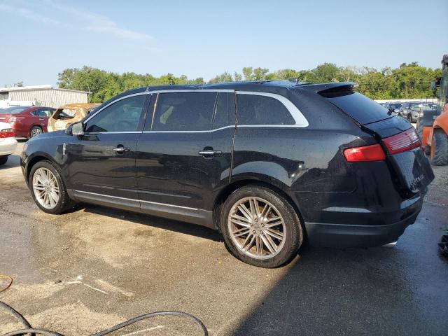 Photo 2 from auction – 2018 LINCOLN MKT with VIN 2LMHJ5AT3JBL00296