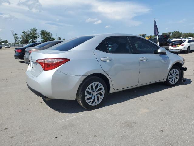 Photo 3 from auction – 2018 TOYOTA COROLLA L with VIN 5YFBURHE2JP775781