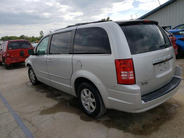 Photo 2 from auction – 2010 CHRYSLER TOWN & COU with VIN 2A4RR5D11AR423202