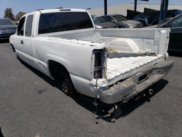 Photo 2 from auction – 2004 CHEVROLET SILVERADO with VIN 2GCEC19T941120891