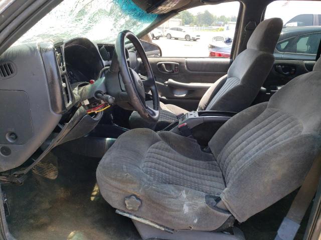 Photo 7 from auction – 2002 CHEVROLET BLAZER with VIN 1GNCS13W62K231951