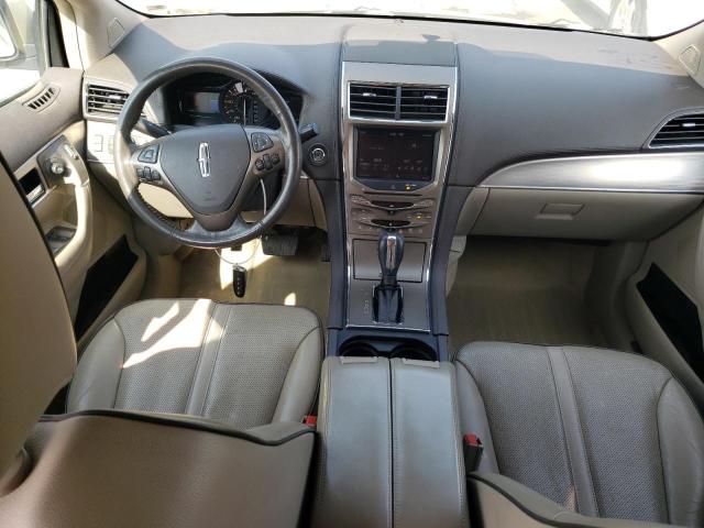 Photo 8 from auction – 2011 LINCOLN MKX with VIN 2LMDJ6JK5BBJ07208