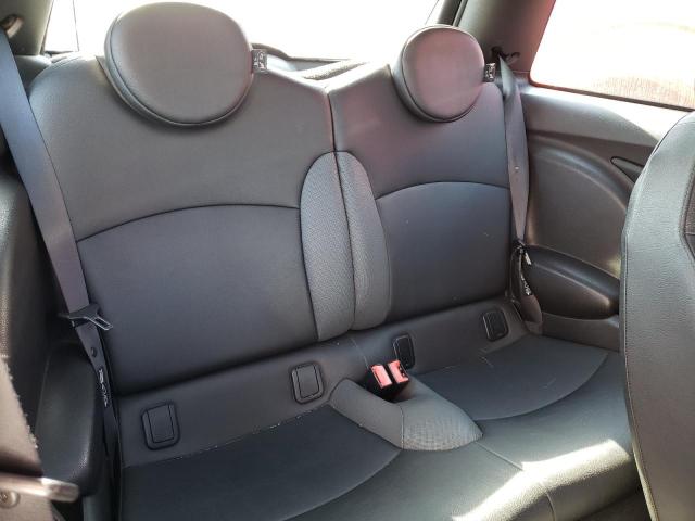 Photo 10 from auction – 2010 MINI COOPER S with VIN WMWMF7C52ATZ71143