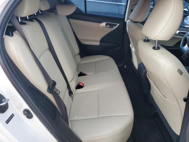 Photo 10 from auction – 2013 LEXUS CT 200 with VIN JTHKD5BH5D2130846
