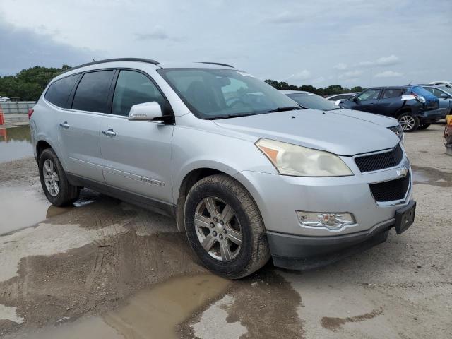 Photo 4 from auction – 2009 CHEVROLET TRAVERSE L with VIN 1GNER23D39S136864