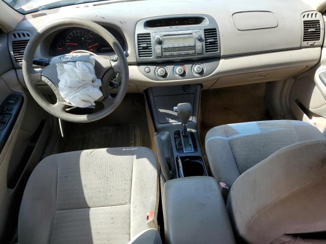 Photo 8 from auction – 2005 TOYOTA CAMRY LE with VIN 4T1BE30K55U029938